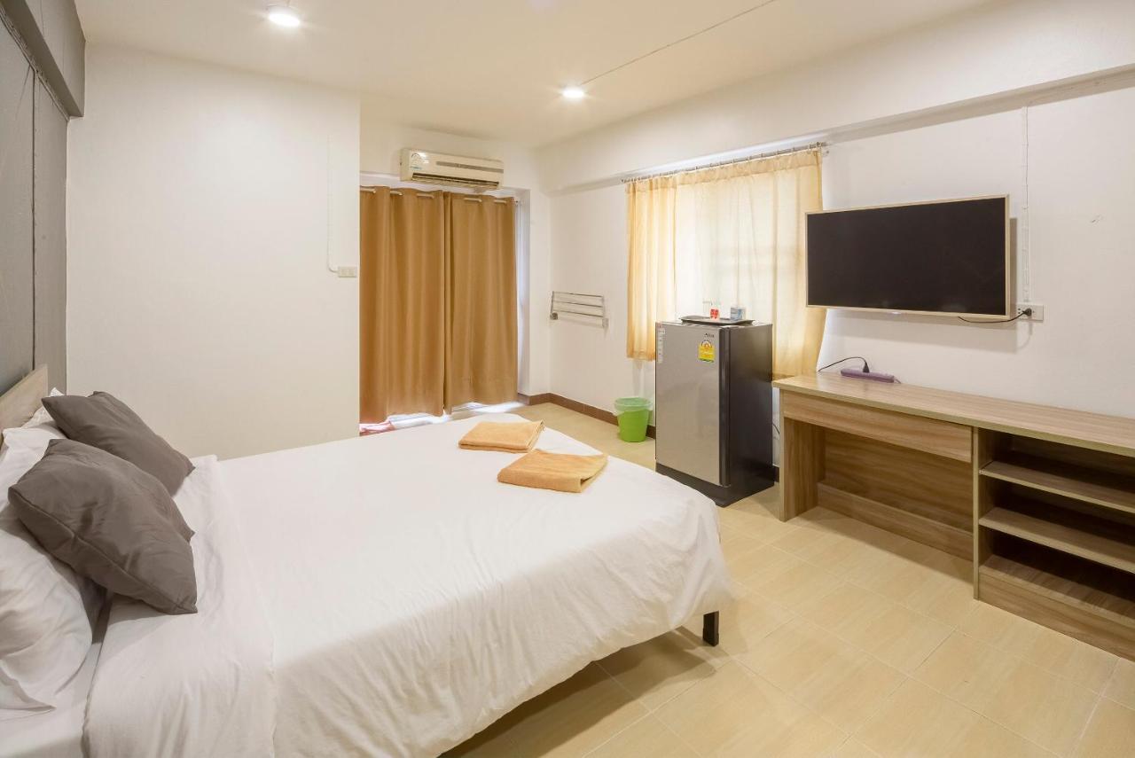 Gems Park Don Mueang Airport And Bts Hotel Bangkok Ngoại thất bức ảnh
