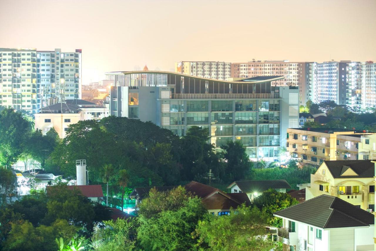 Gems Park Don Mueang Airport And Bts Hotel Bangkok Ngoại thất bức ảnh