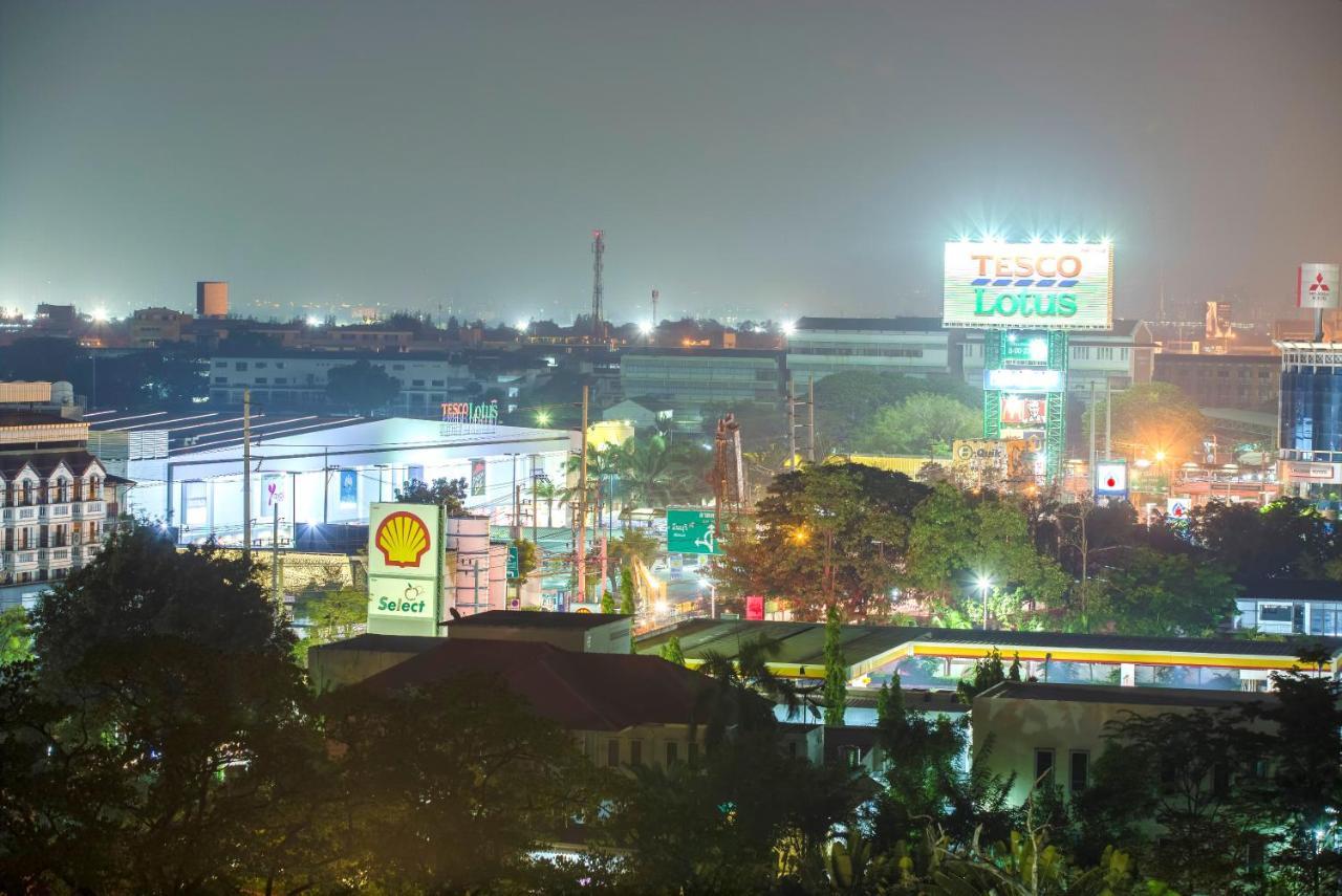 Gems Park Don Mueang Airport And Bts Hotel Bangkok Ngoại thất bức ảnh