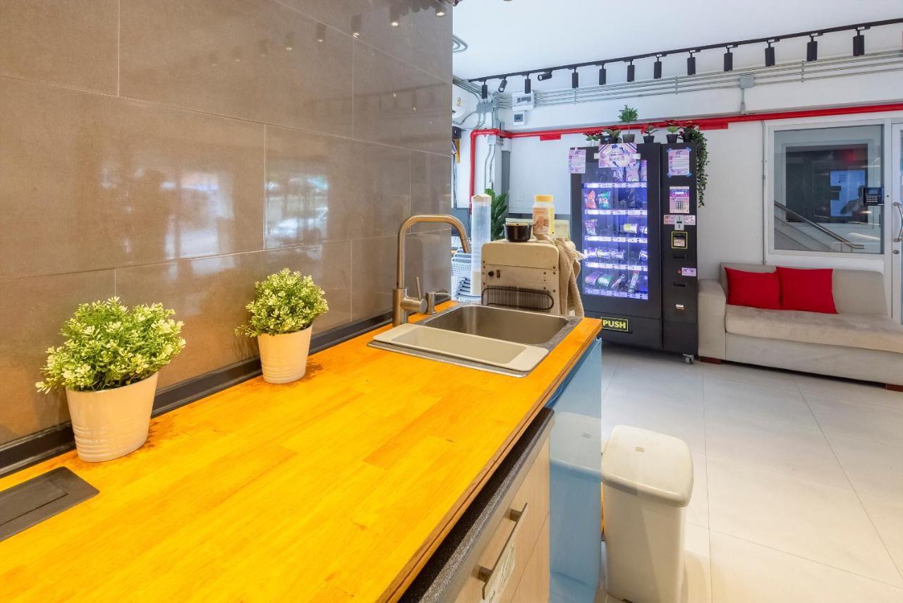 Gems Park Don Mueang Airport And Bts Hotel Bangkok Ngoại thất bức ảnh